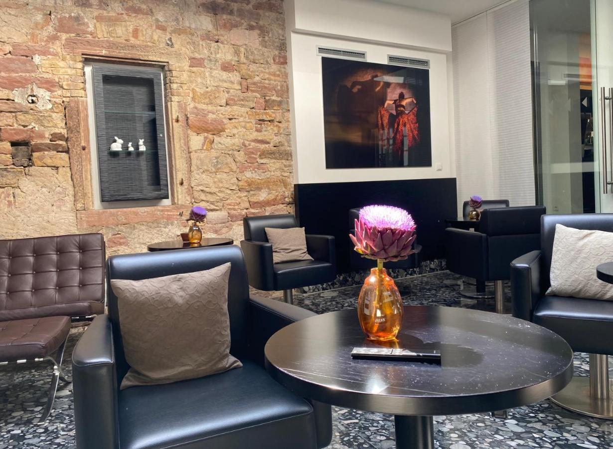 Trip Inn Kaiser Hotel & Restaurant Heidelberg-ชรีสไฮม์ ภายนอก รูปภาพ